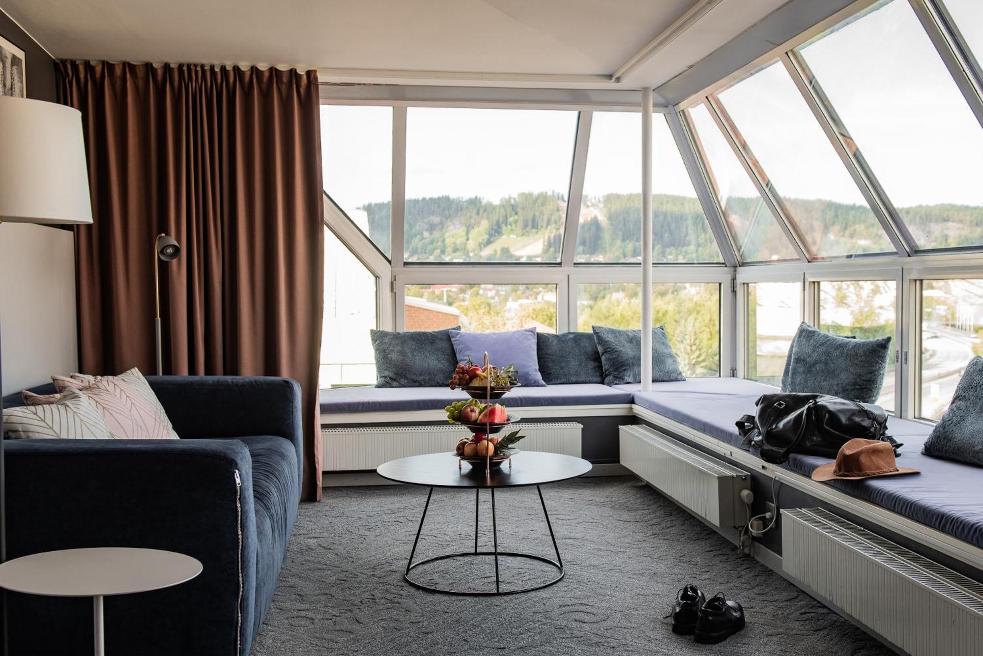 Clarion Grand Hotel
